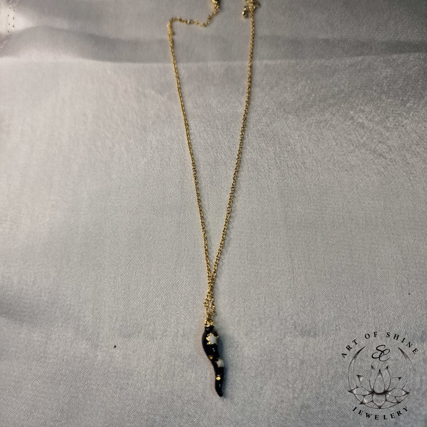 Black Horn Necklace