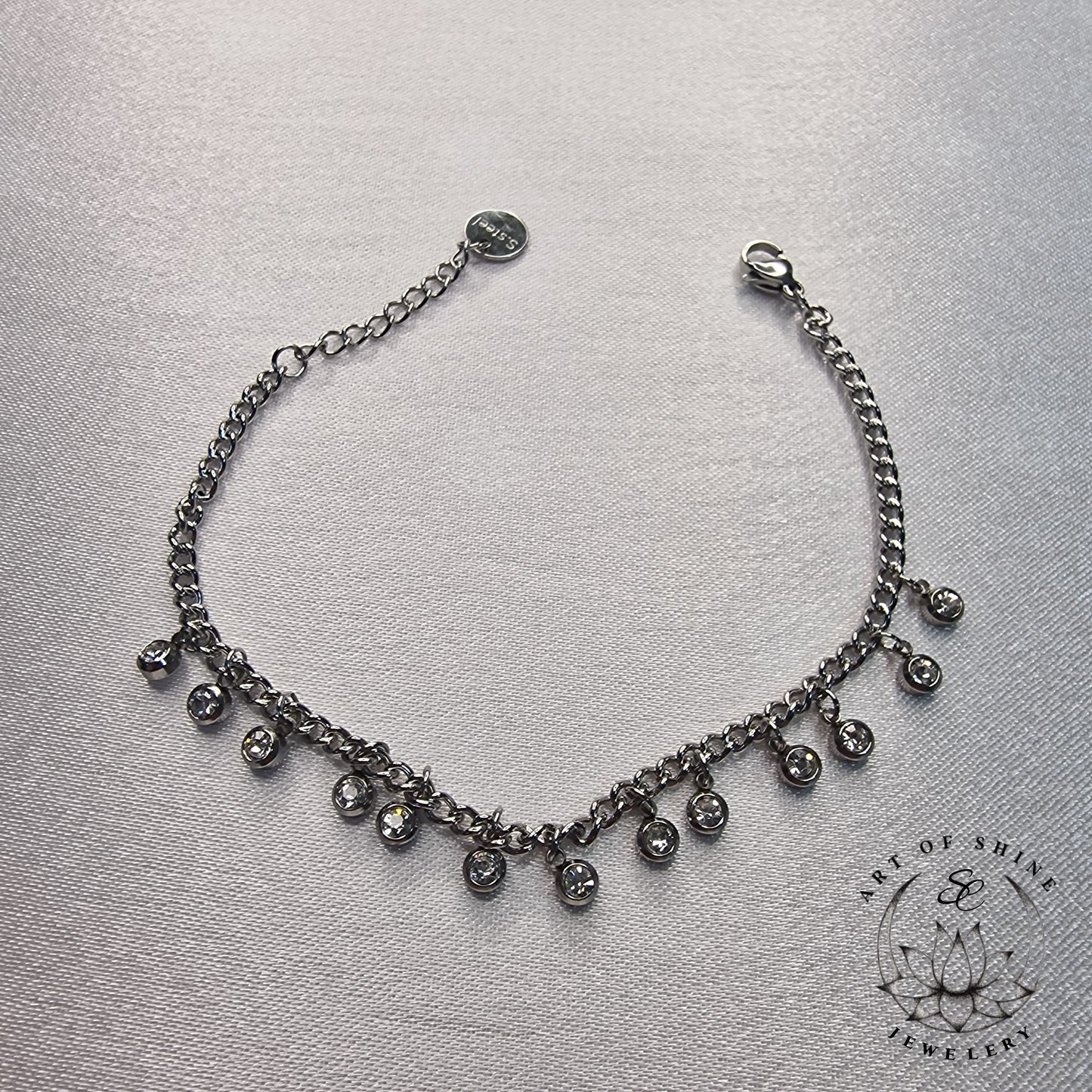 Chain and Dangling Tennis