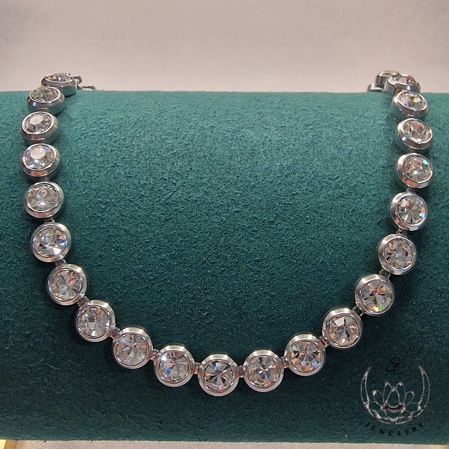 Round Tennis Art of Shine