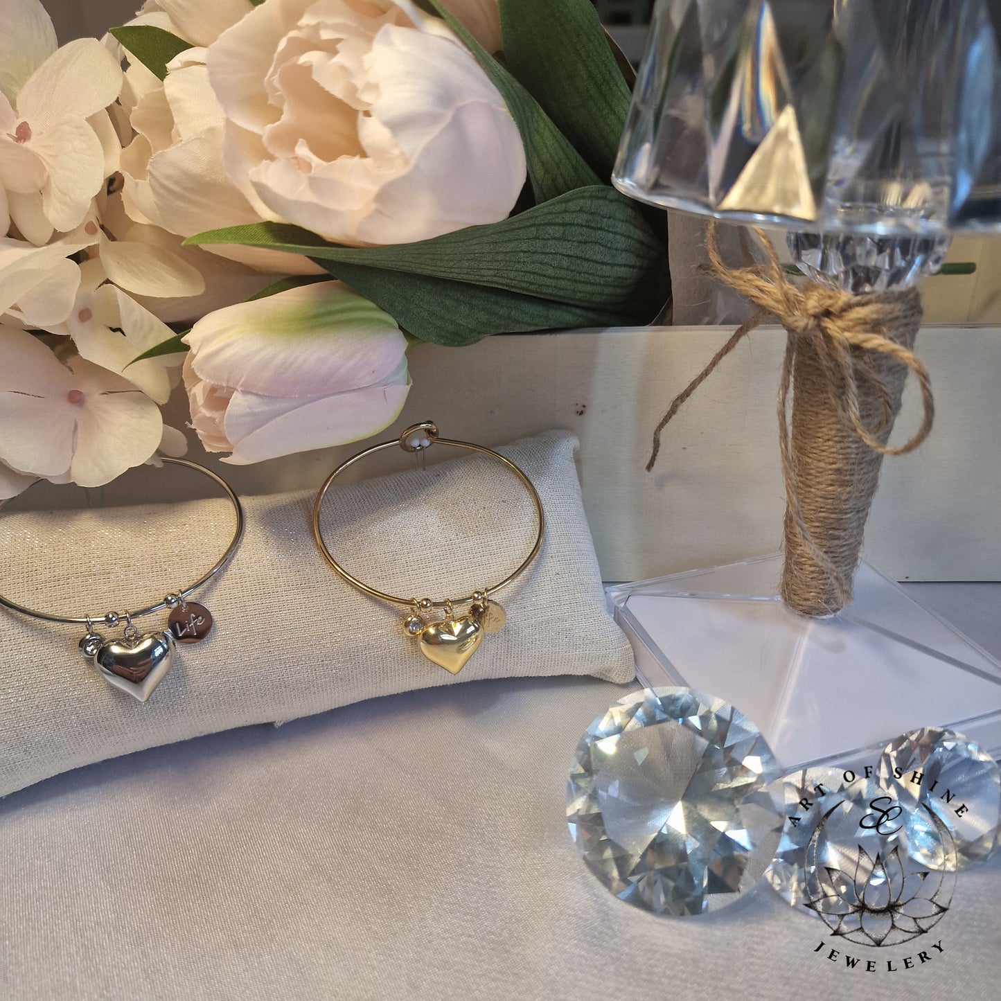 Heart Pendant Bangle Art of Shine
