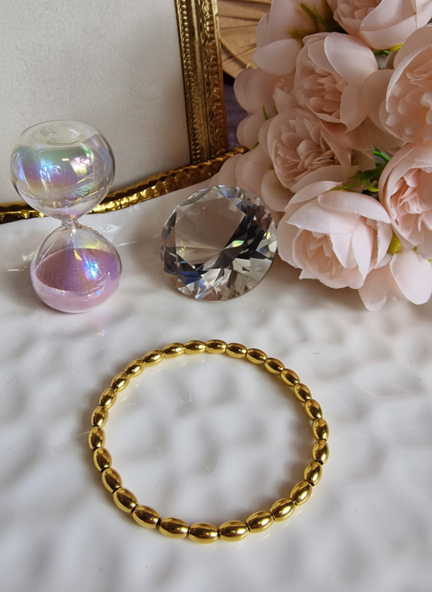 The Luna Beaded Bangle