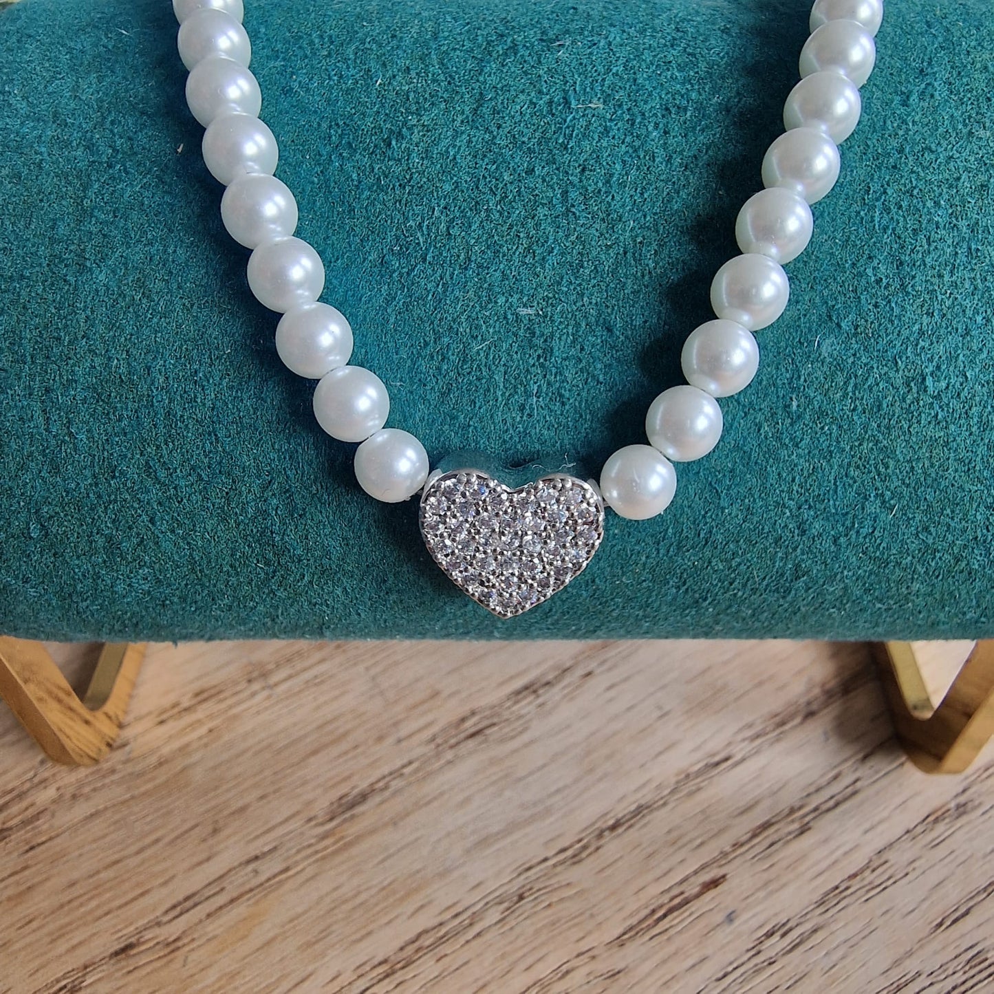 Pearl Heart Plaque Necklace with Zircons