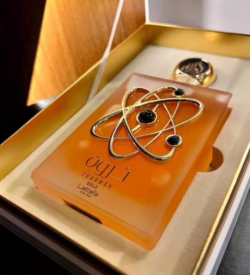 Tharwah Gold 100ml EDP by Lattafa Pride