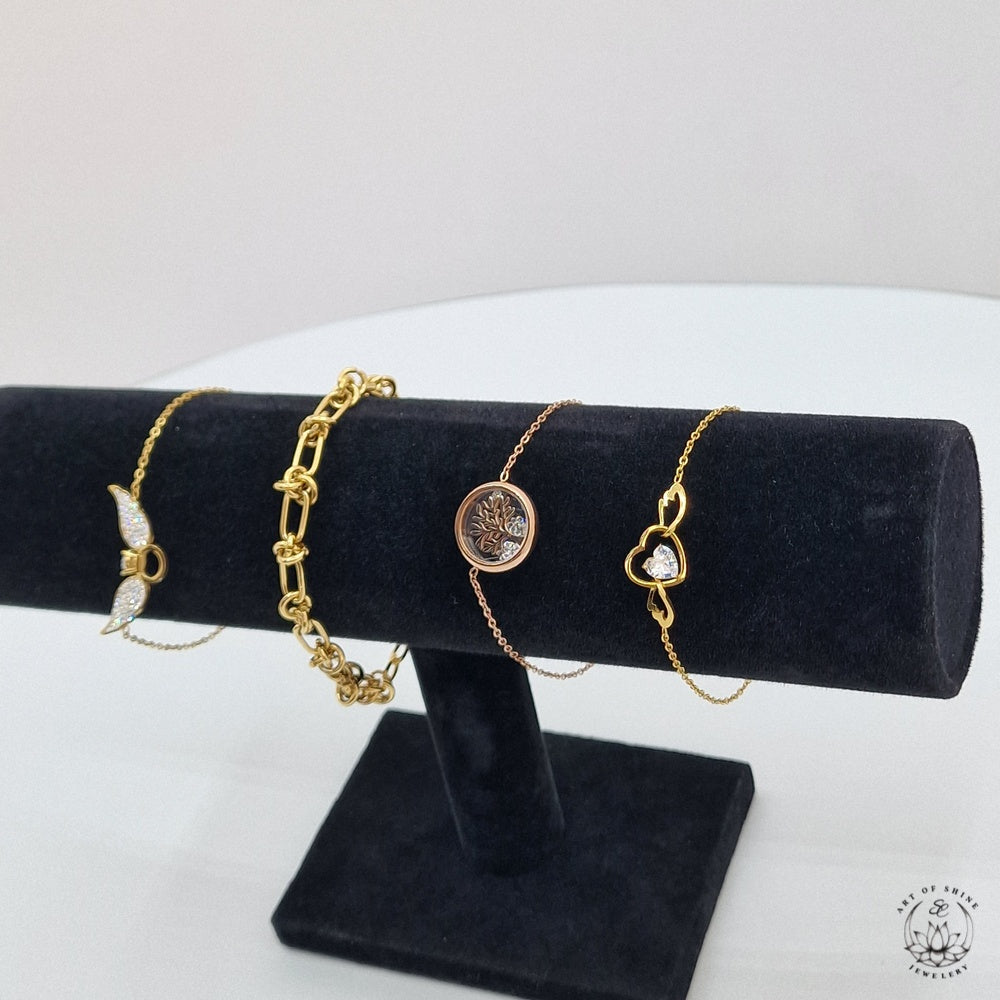 Bracelet with Solitaire Ring and Wings