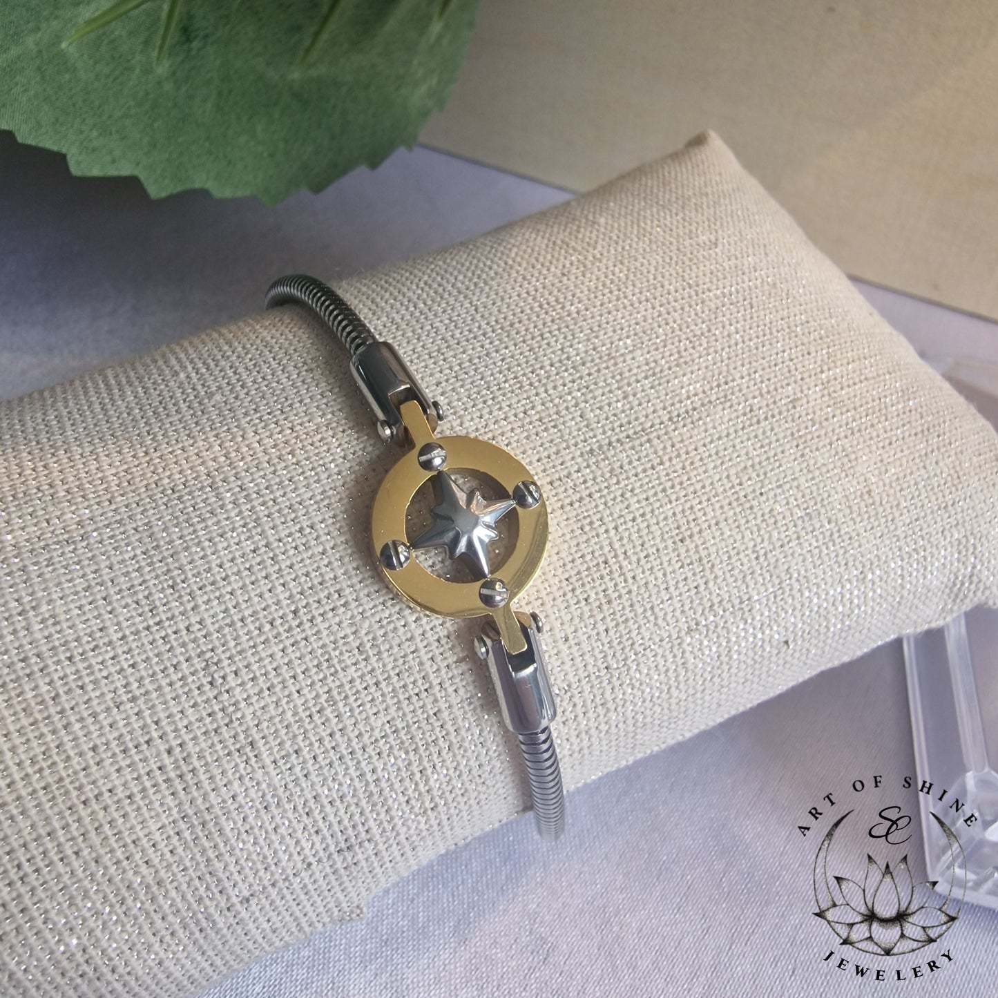 Compass Bracelet Art of Shine