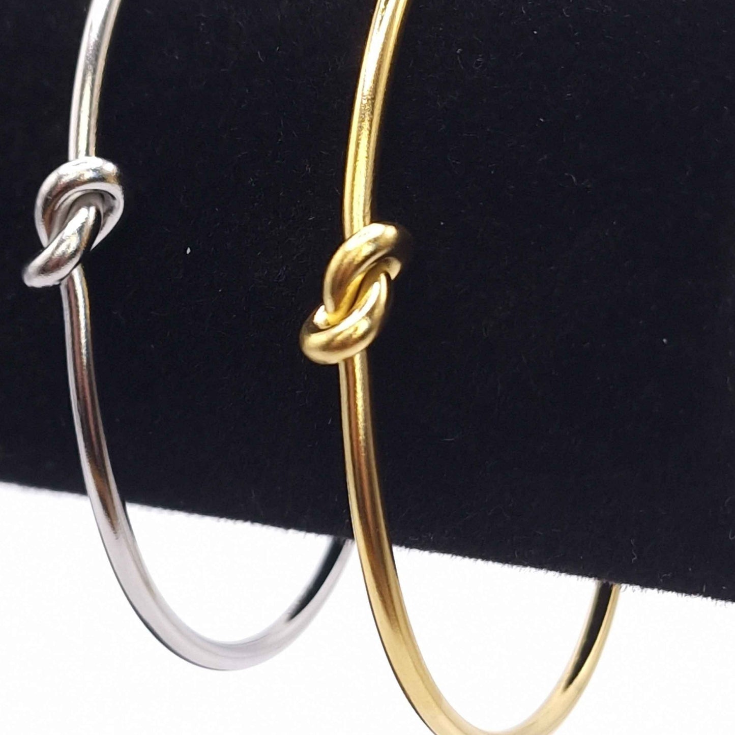 Rigid Knot Bracelet