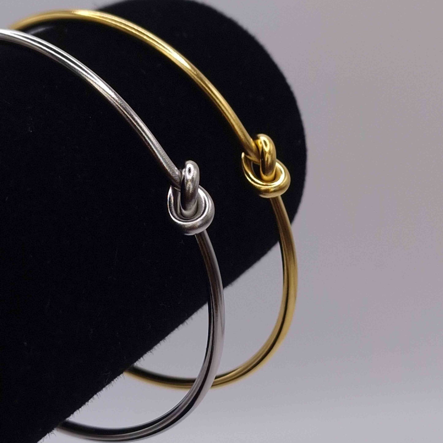 Rigid Knot Bracelet