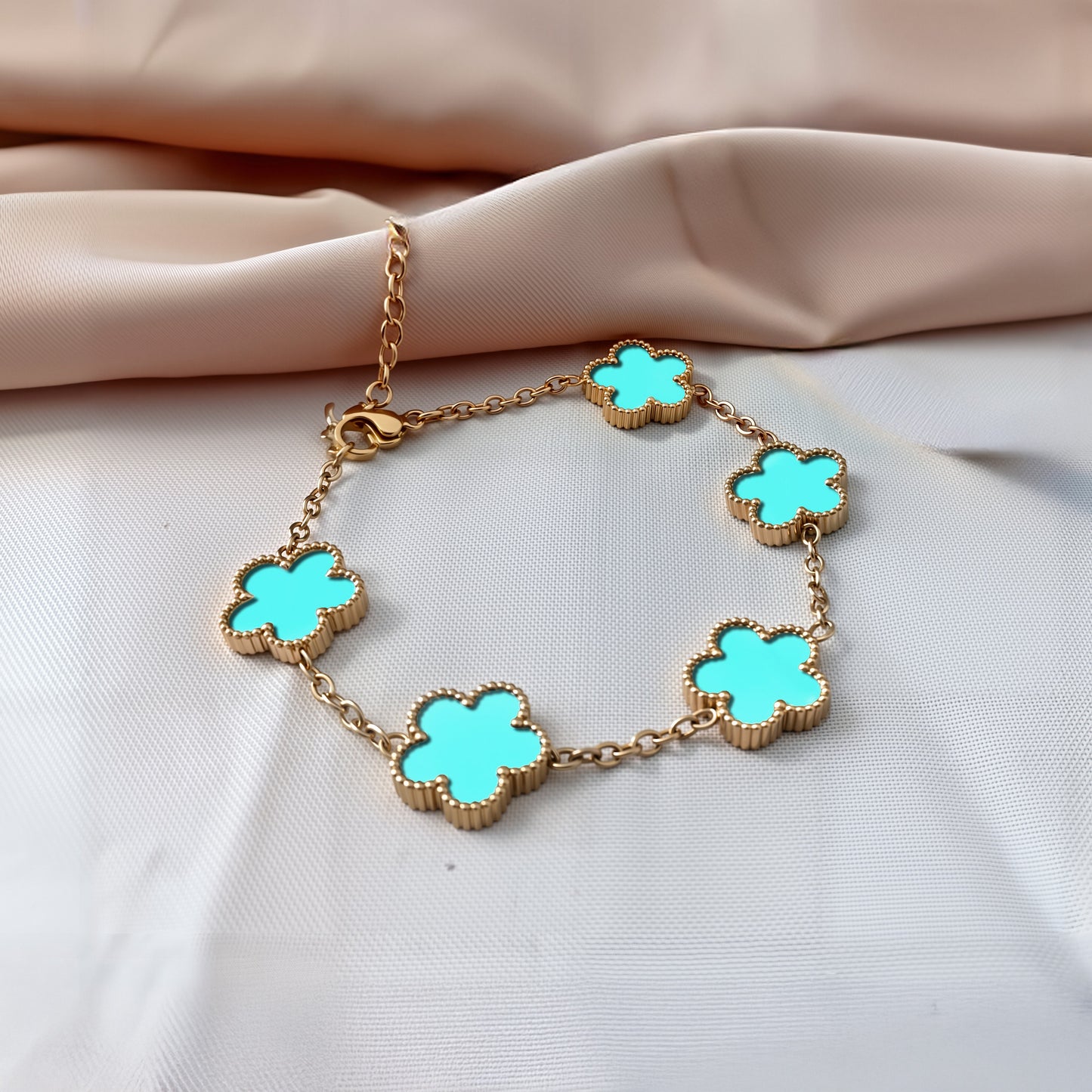 Fortune Five Clover Bracelet - Vibrant Gold Editions Art of Shine