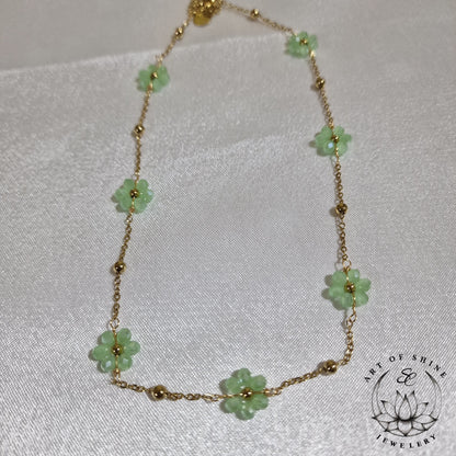 Daisy Pearl Necklace