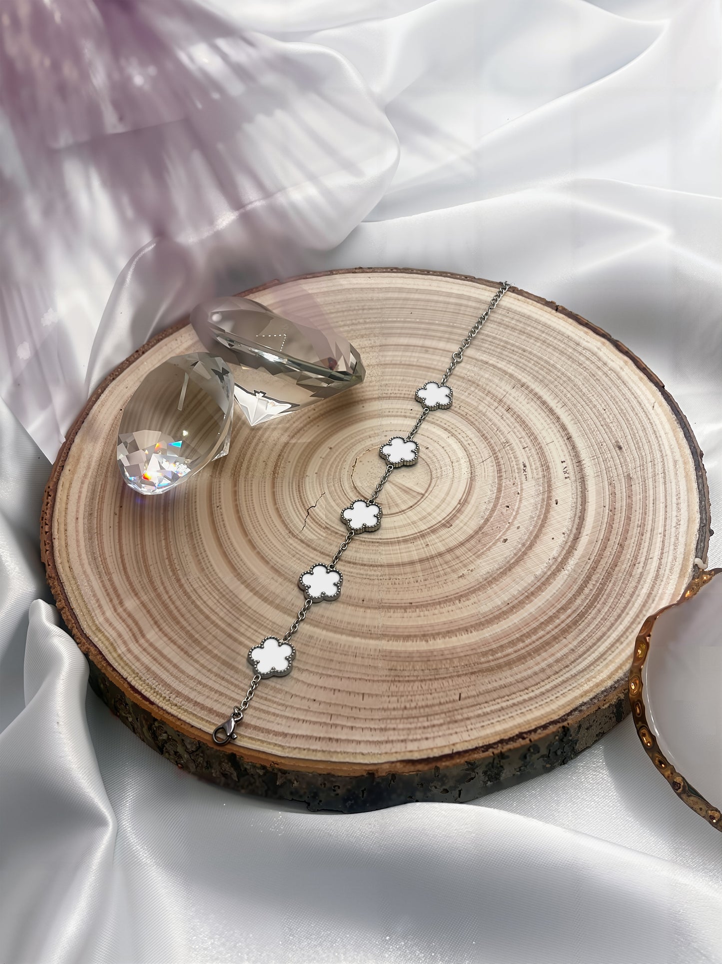 Fortune Five Clover Bracelet - Monochrome Edition Art of Shine