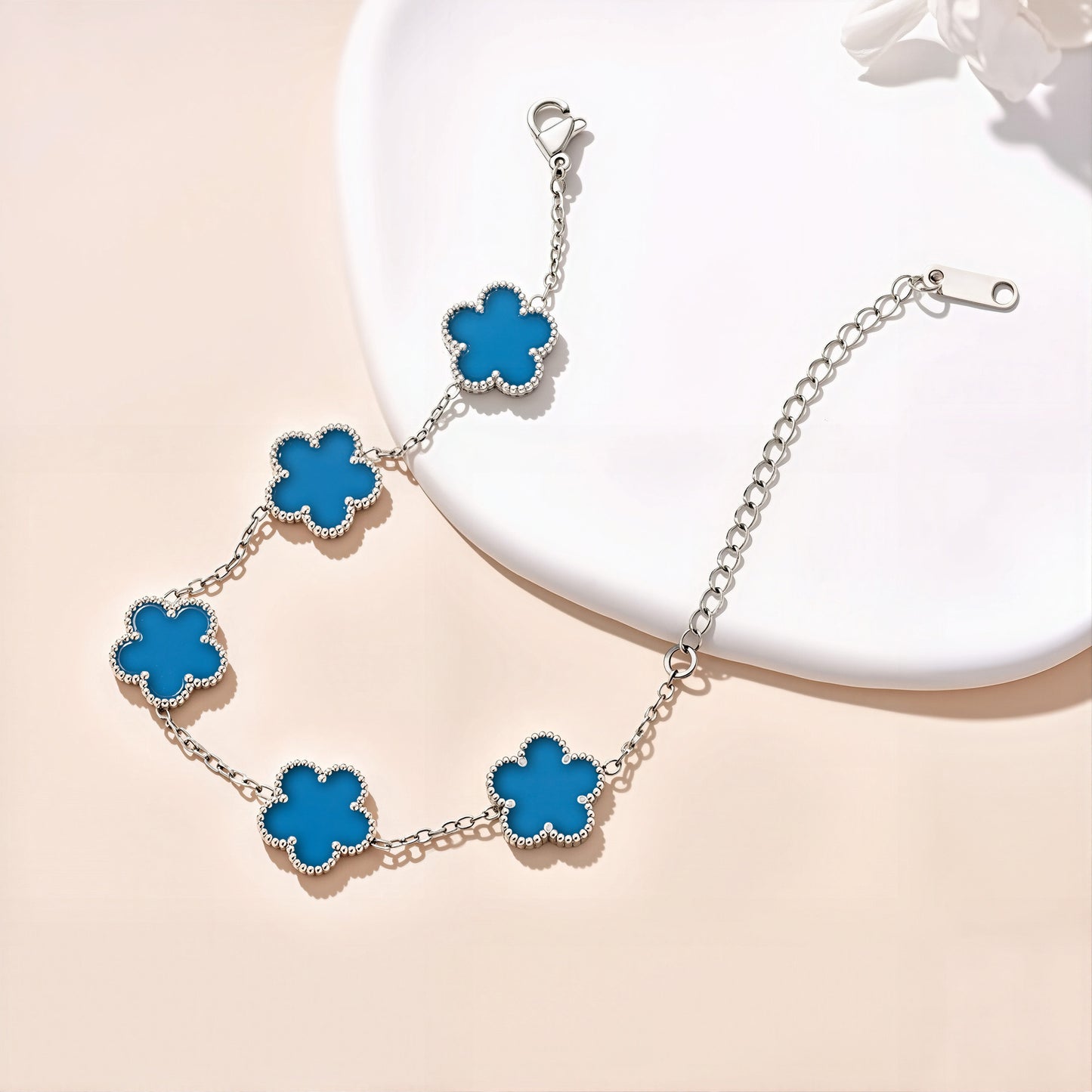 Silver / Tiffany Edition