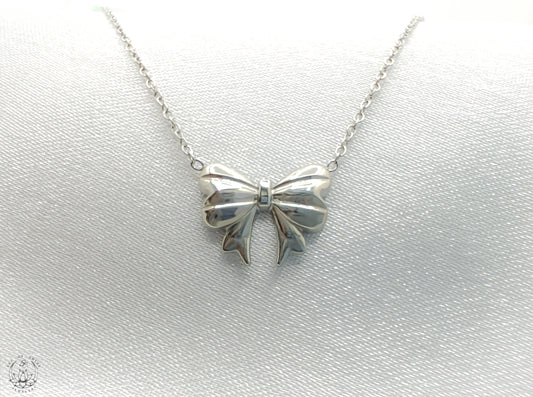 The Adeline Bow Necklace