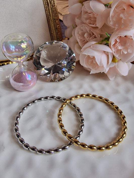 The Luna Beaded Bangle