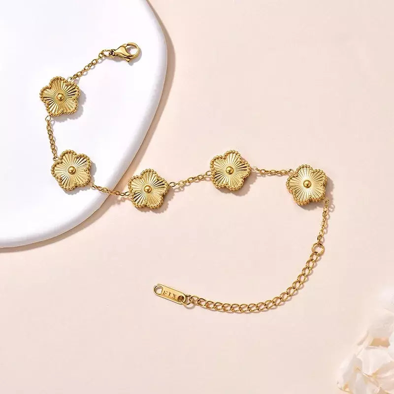 Fortune Five Clover Bracelet - Gold Edition Art of Shine
