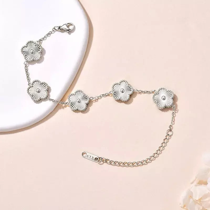 Fortune Five Clover Bracelet - Silver Edition Art of Shine
