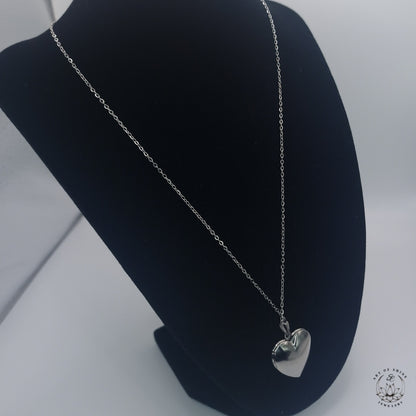 Long Chain with Openable Heart Photo Pendant