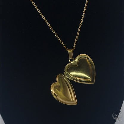 Long Chain with Openable Heart Photo Pendant