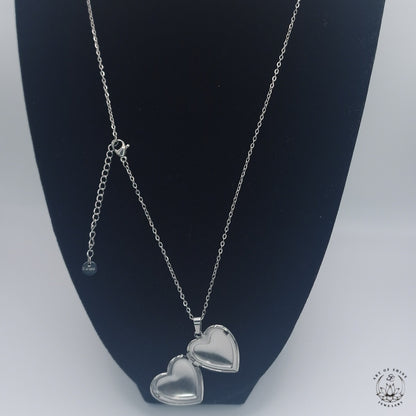 Long Chain with Openable Heart Photo Pendant
