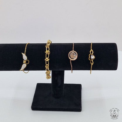 Bracelet with Solitaire Ring and Wings