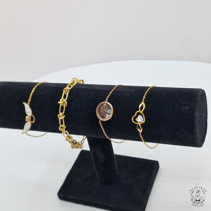 Bracelet with Solitaire Ring and Wings